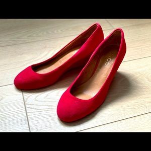 Aldo red suede heels shoes size 7
